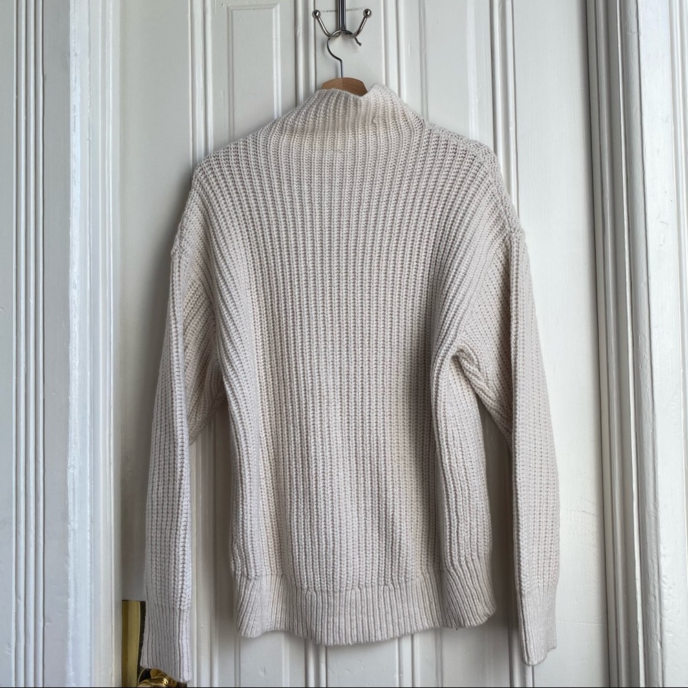 GAP Cream Knit Turtleneck Sweater - Picture 6 of 6